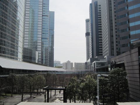 品川駅のペデストリアンデッキからの眺め